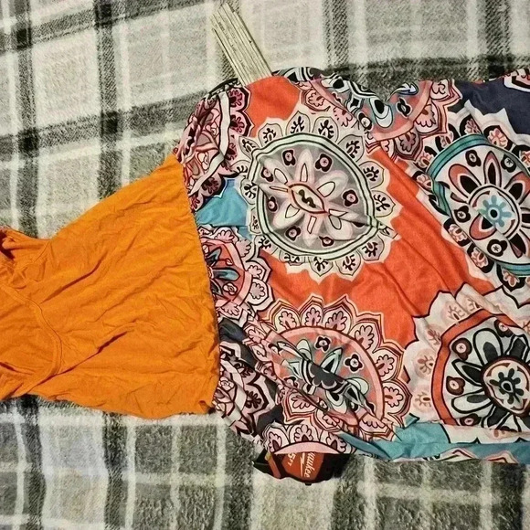 Fashion bug medium long festive floral dress with pockets - Picture 6 of 7